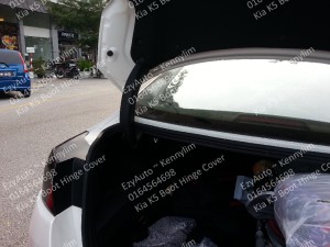 Kia K5 Boot Hinge Cover_4