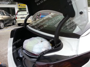 Kia K5 Boot Hinge Cover_6