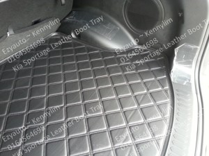 S07-Sportage leather boot tray 3