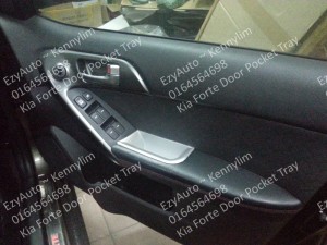 Kia Forte Door Pocket Tray_9