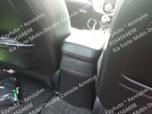 Kia Forte Mobis Double Console Armrest_10