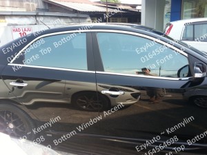 Kia Forte Top  + Bottom Window Accent_4