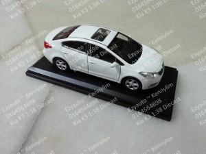 Kia K3 1.38 diecast_5