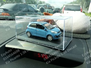Kia Picanto 1.38 diecast_1