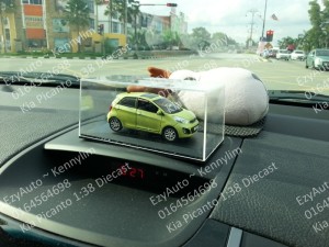 Kia Picanto 1.38 diecast_2