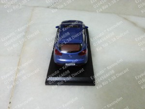 Kia Rio 1.38 diecast_12