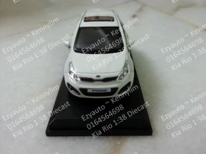 Kia Rio 1.38 diecast_8