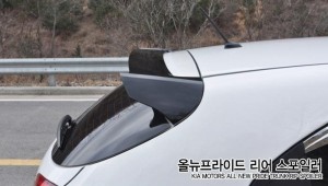 Kia Rio Spoiler_3