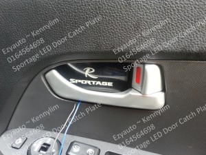 S09-Sportage LED Door Catch Plate 22