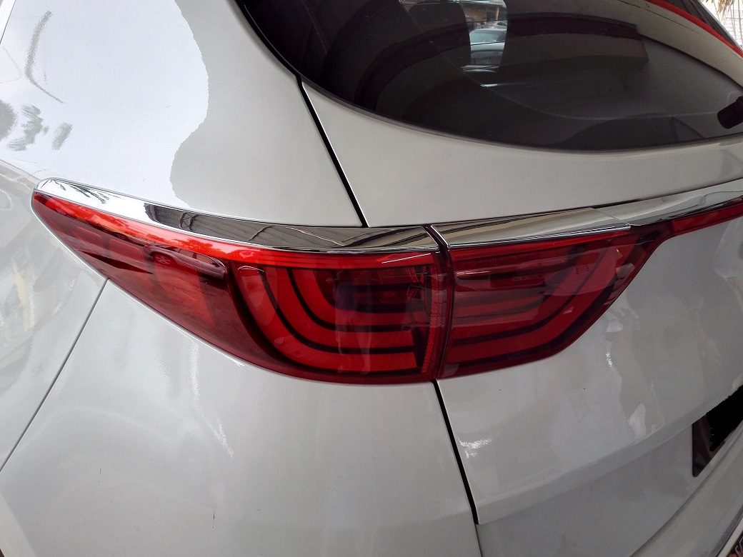 Kia Sportage Rear Lamp Chrome Lining